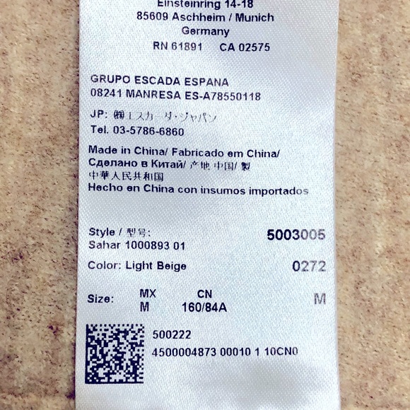 Escada Poncho with Hoodie and Snap Closure - Picture 6 of 12